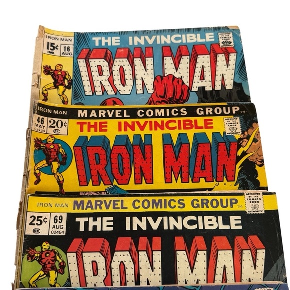 Vintage Marvel The Invincible Iron Man Comic Books Set of (4) USED CONDITION - Picture 6 of 7